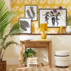 Opalhouse 30 Idris Flower Wallpaper Pharaoh Gold - Opalhouse⢠Designed With Jungalowā¢